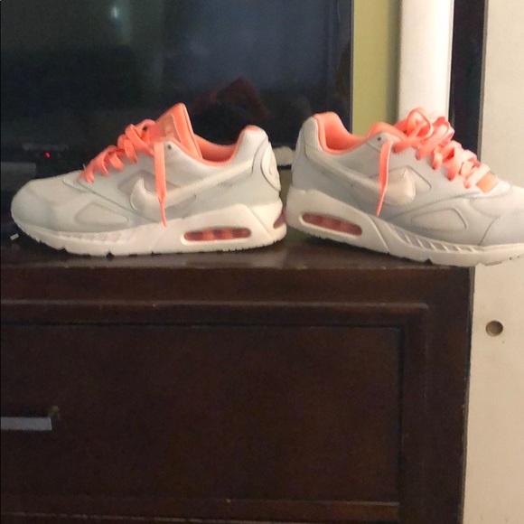 Nike Air max - Picture 3 of 3